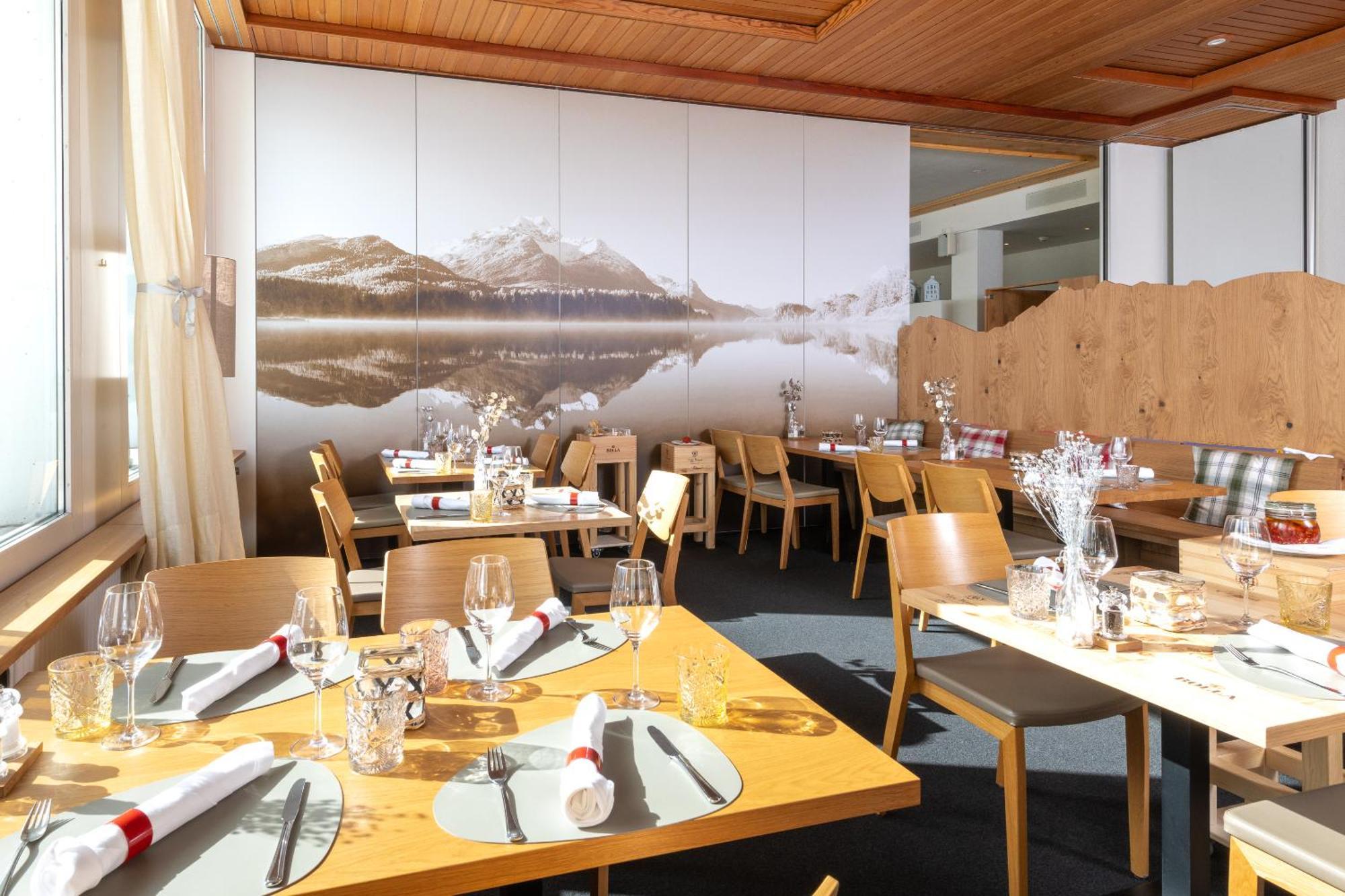 Randolins Familienresort St. Moritz Kültér fotó